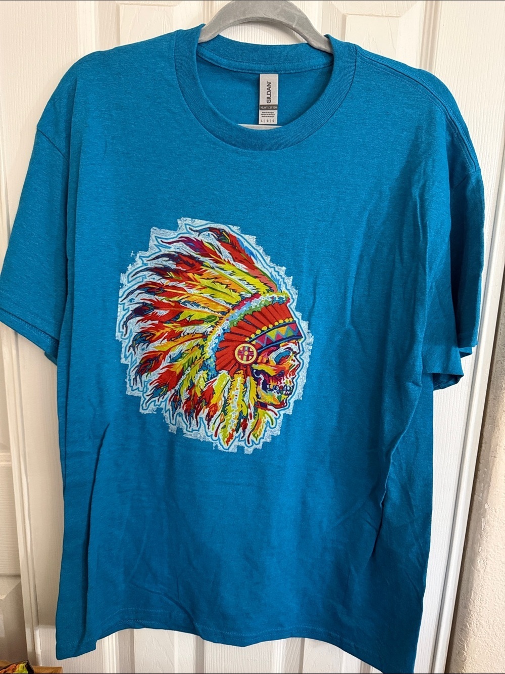 Gildan Teal Short Sleeve Tee with Colorful Feather Headdress Graphic